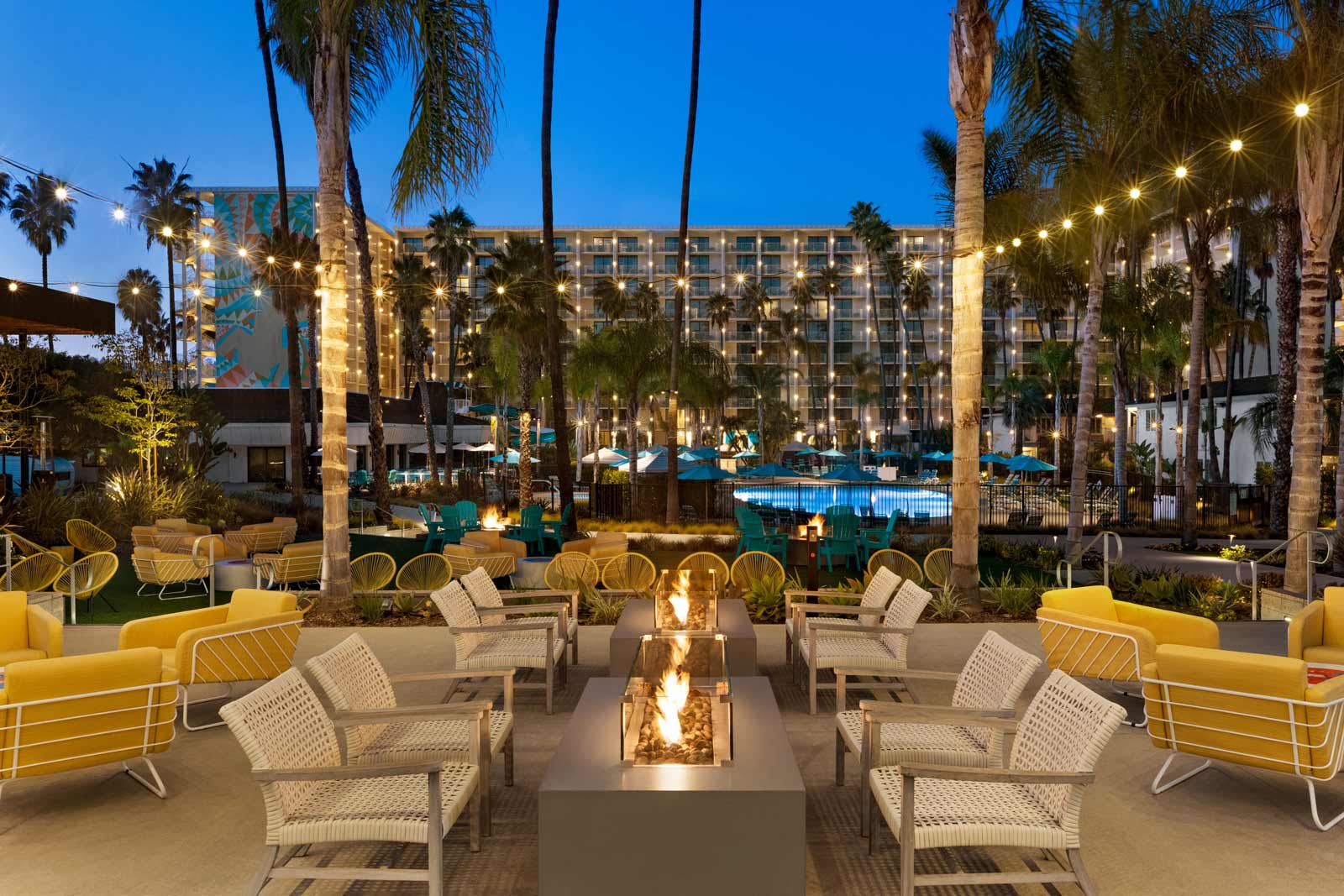 Fire Pit and Restaurant Town and Country Restort